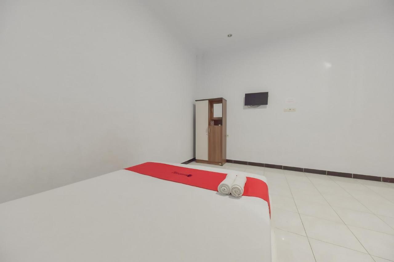 Reddoorz Syariah Near Ramayana Mall Tarakan Esterno foto